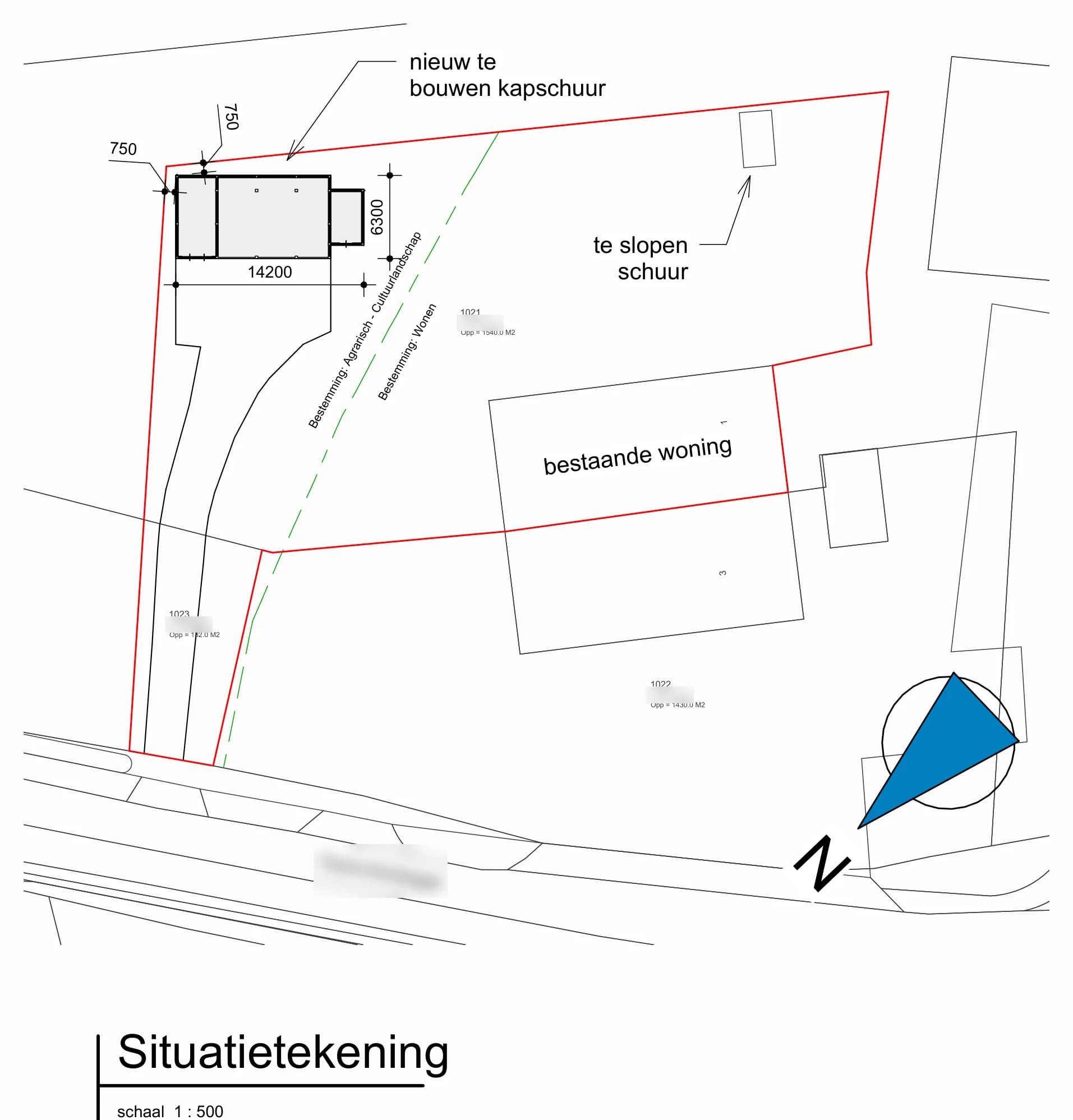 Situatietekening met de nieuwe kapschuur, de te slopen schuur en de bestaande woning