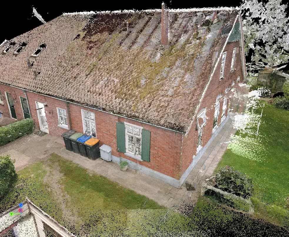 Pointcloud van de woonboerderij van buiten, opgenomen met de LiDAR-scanner